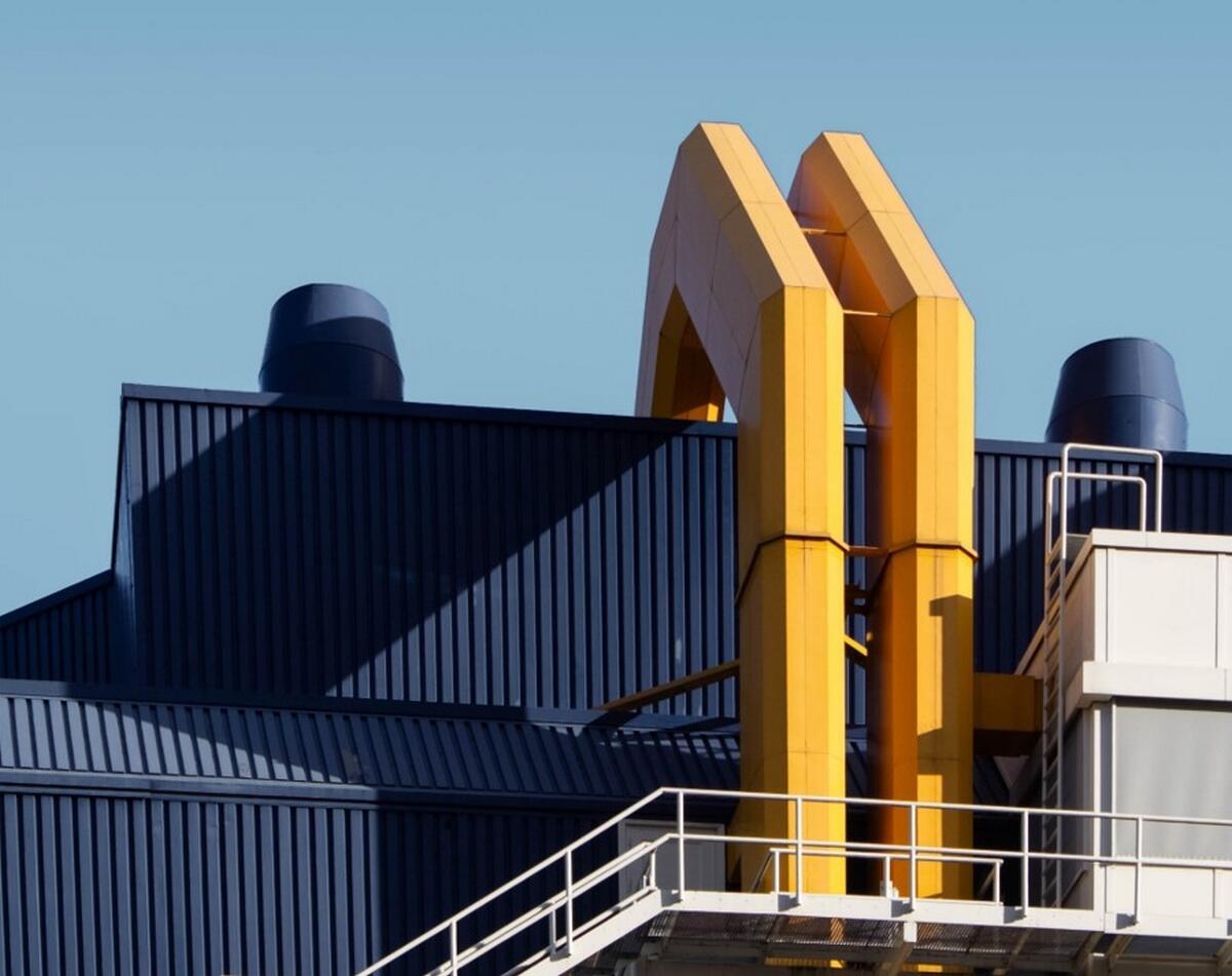 4 Things To Keep In Mind When Signing An Existing Factory Lease Contract