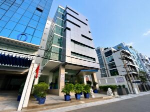 Savista Realty Ung Van Khiem