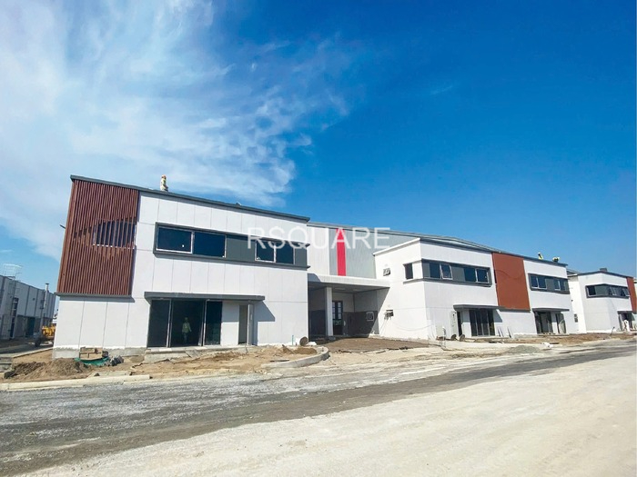 Ready-built Factory – Yen My IP