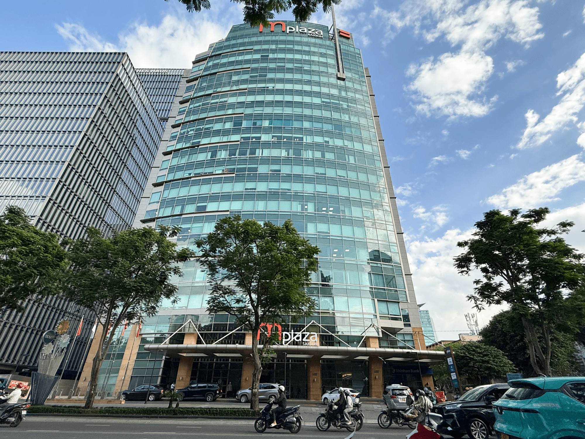 mPlaza Saigon